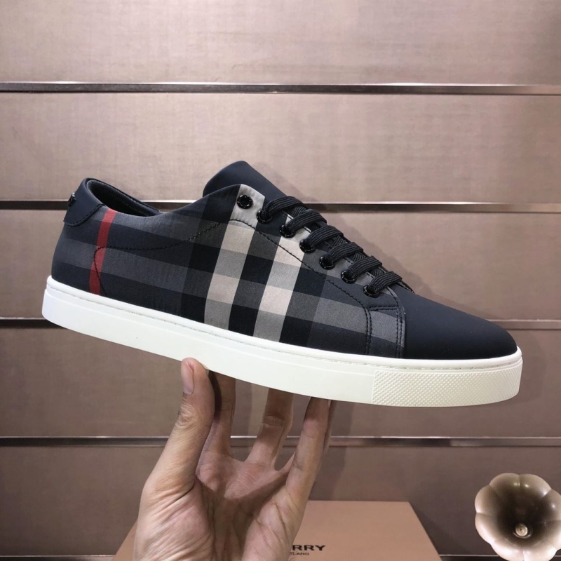 Burberry Sneakers